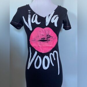 Aeropostale VA VA VOOM Half Sleeve Shirt
